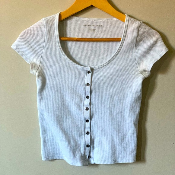 white button up top - Picture 1 of 3